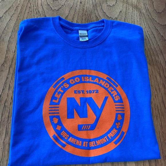 NY Islanders T-Shirt - Picture 1 of 3